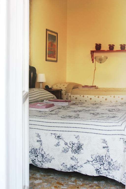Re Lear - 4 Bedrooms Apartamento Verona